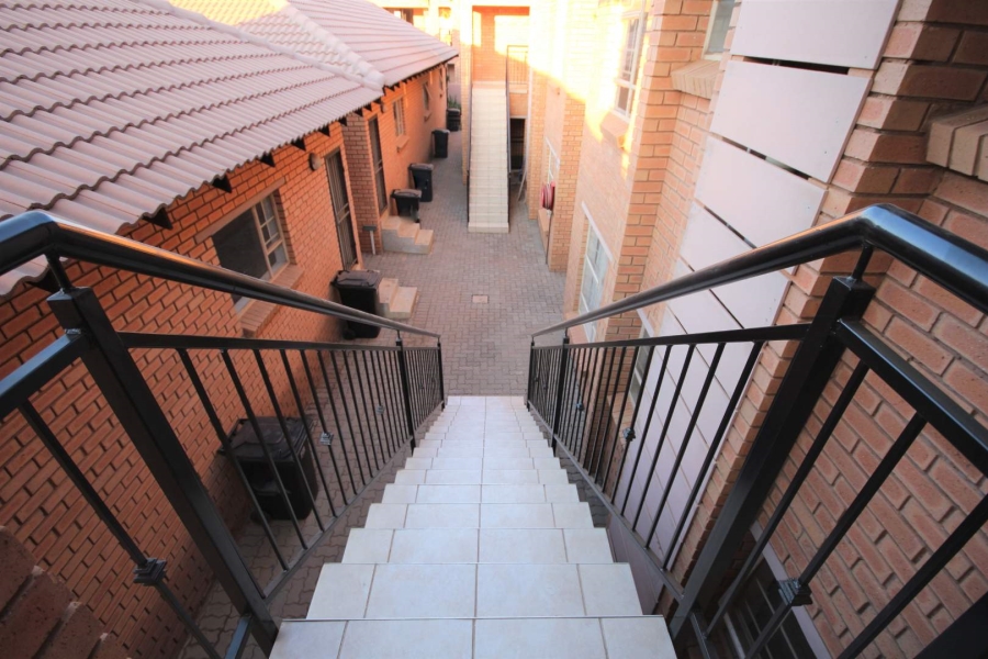 To Let 2 Bedroom Property for Rent in Hazeldean Gauteng