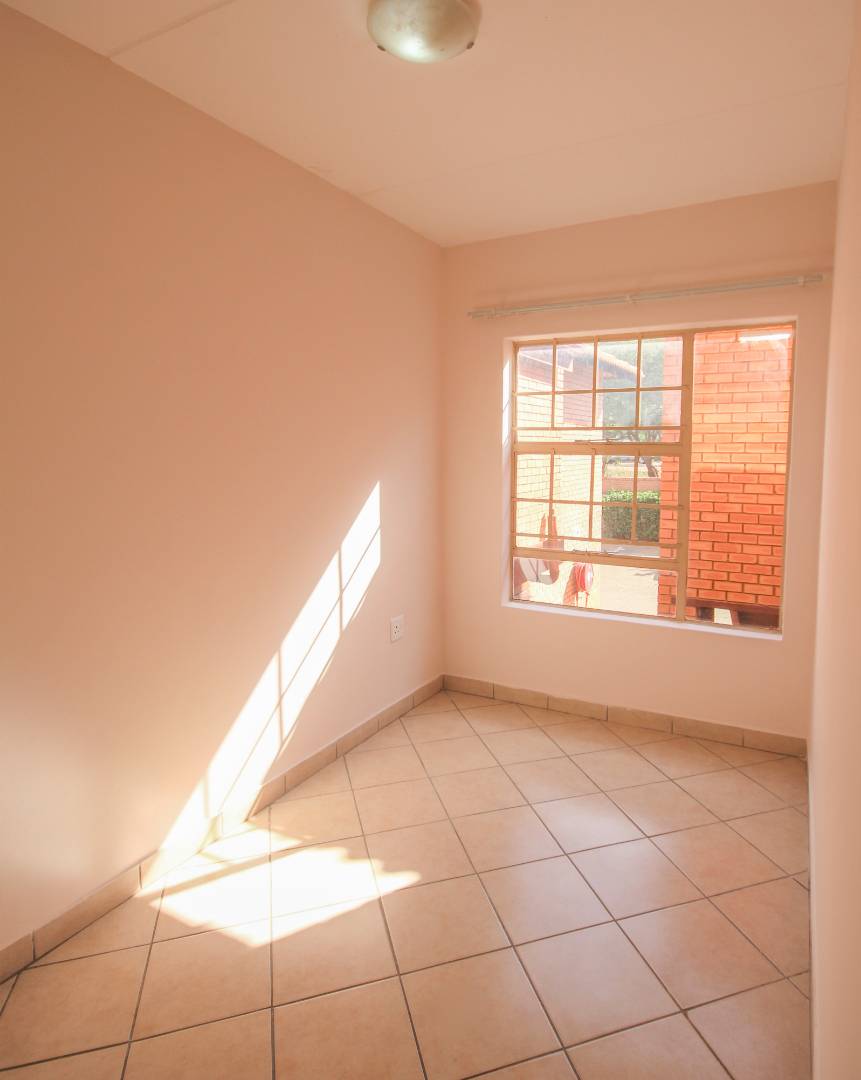 To Let 3 Bedroom Property for Rent in Hazeldean Gauteng