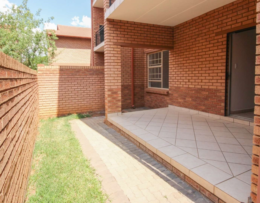 To Let 2 Bedroom Property for Rent in Hazeldean Gauteng