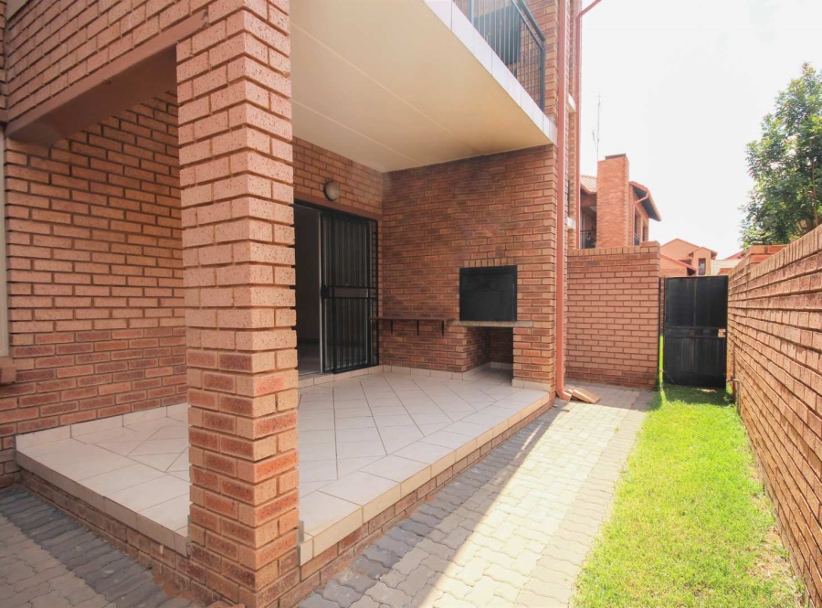 To Let 2 Bedroom Property for Rent in Hazeldean Gauteng