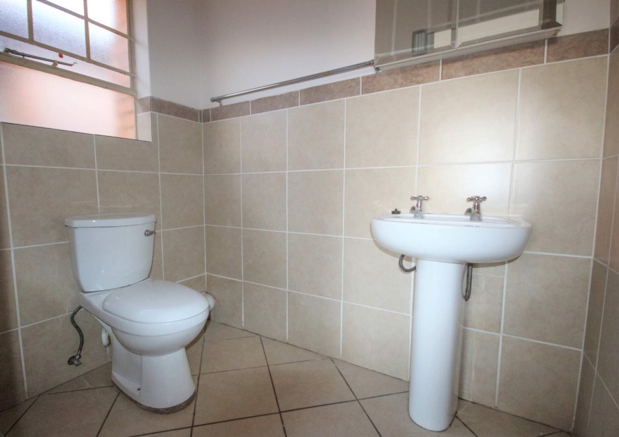 To Let 2 Bedroom Property for Rent in Hazeldean Gauteng