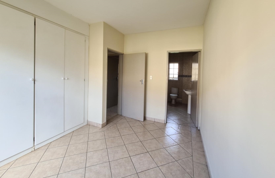 To Let 2 Bedroom Property for Rent in Hazeldean Gauteng