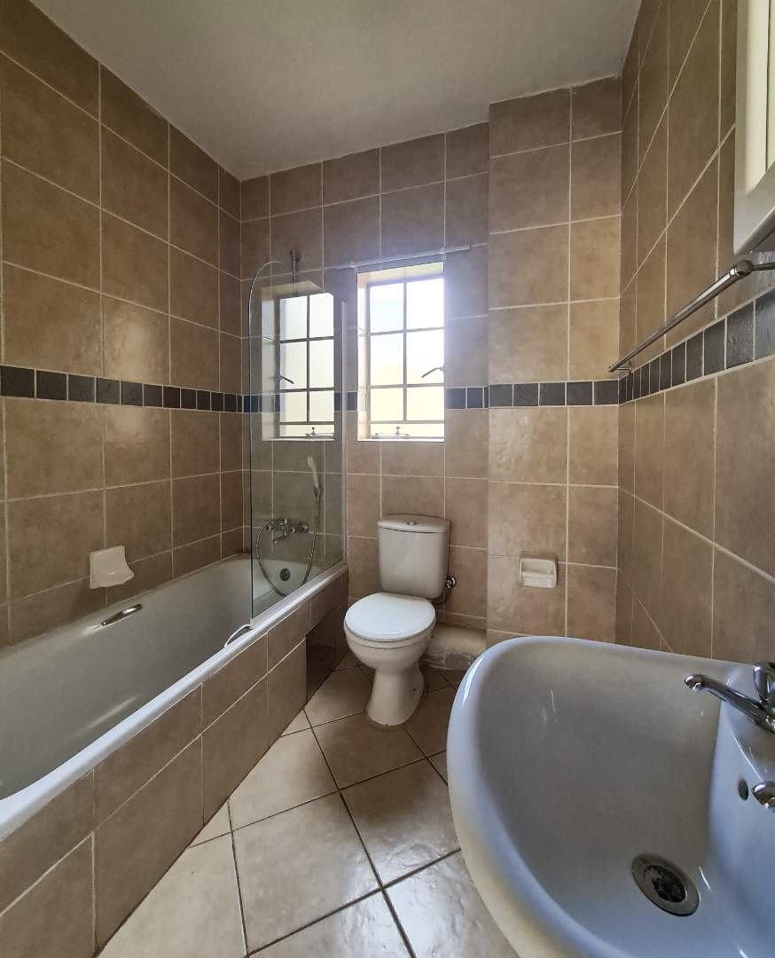 To Let 2 Bedroom Property for Rent in Hazeldean Gauteng