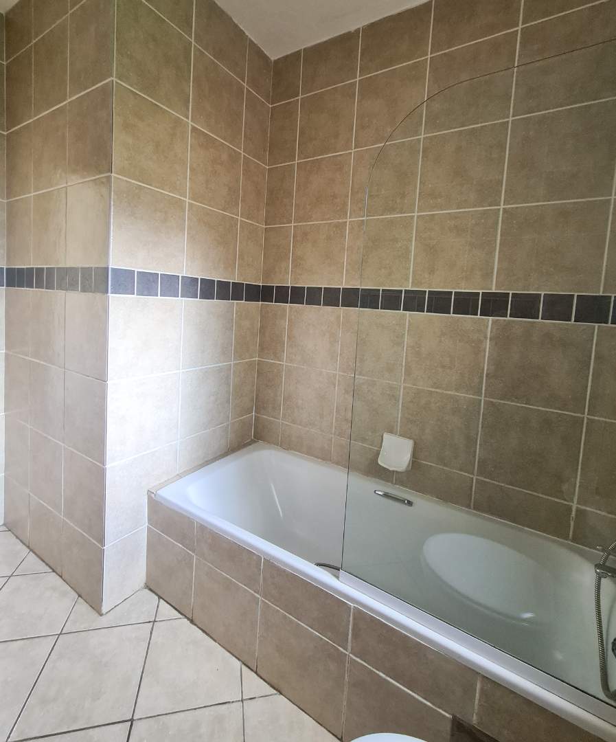 To Let 2 Bedroom Property for Rent in Hazeldean Gauteng