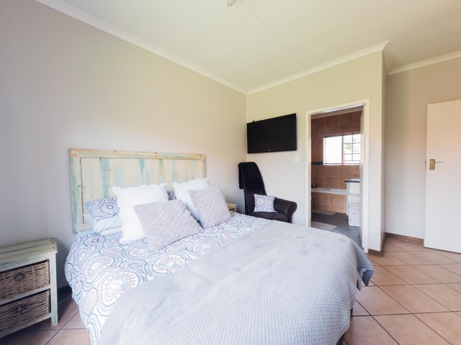 To Let 2 Bedroom Property for Rent in Mooikloof Ridge Gauteng