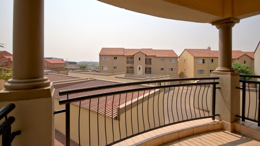 To Let 2 Bedroom Property for Rent in Hazeldean Gauteng