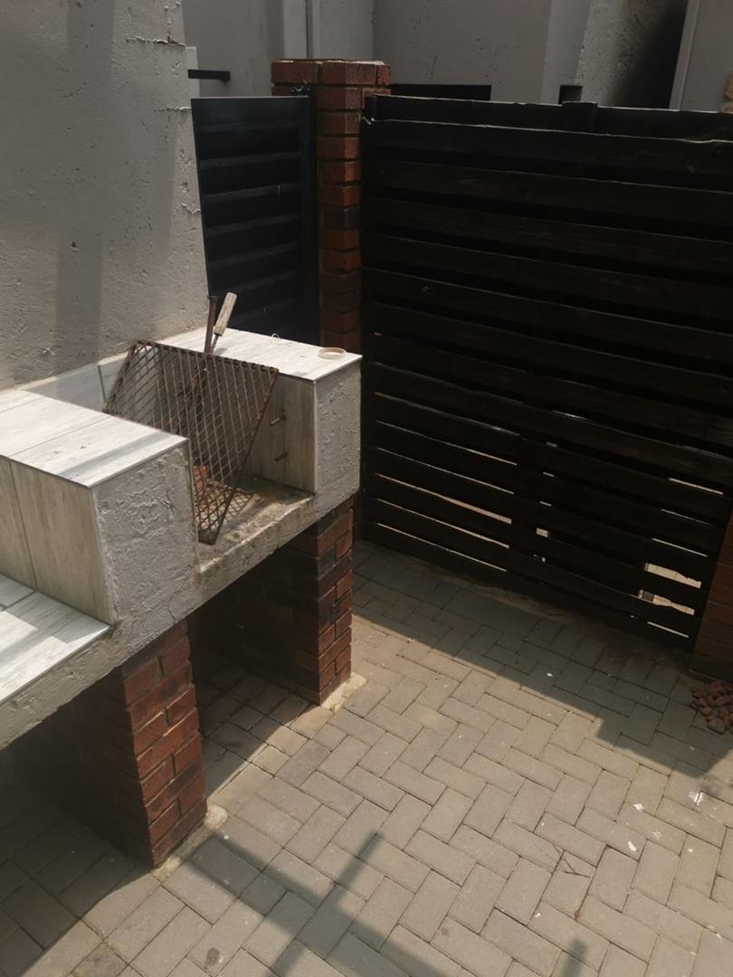 To Let 2 Bedroom Property for Rent in Meyersdal Gauteng