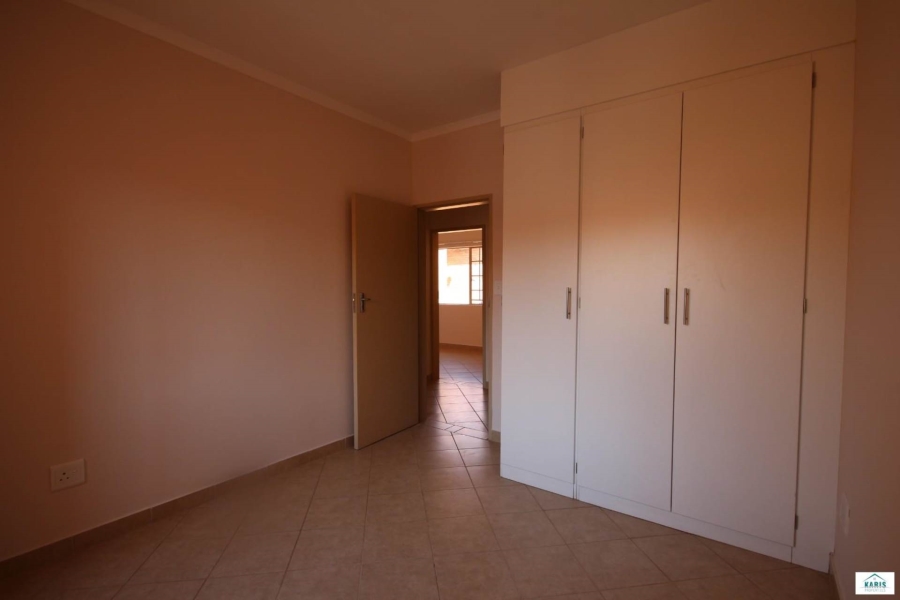 To Let 3 Bedroom Property for Rent in Olympus Gauteng