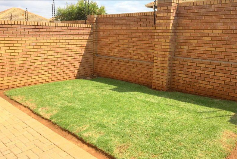 To Let 3 Bedroom Property for Rent in Olympus Gauteng
