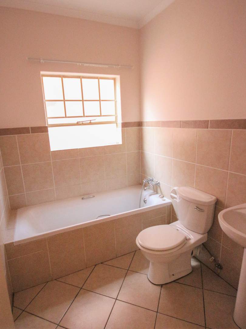 To Let 3 Bedroom Property for Rent in Hazeldean Gauteng