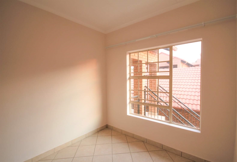 To Let 3 Bedroom Property for Rent in Hazeldean Gauteng