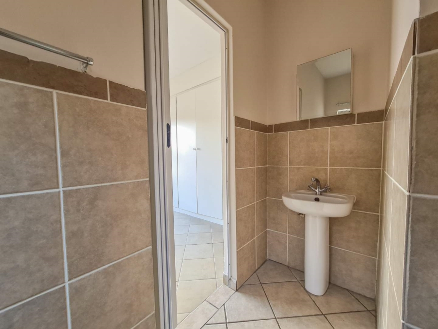 To Let 2 Bedroom Property for Rent in Hazeldean Gauteng
