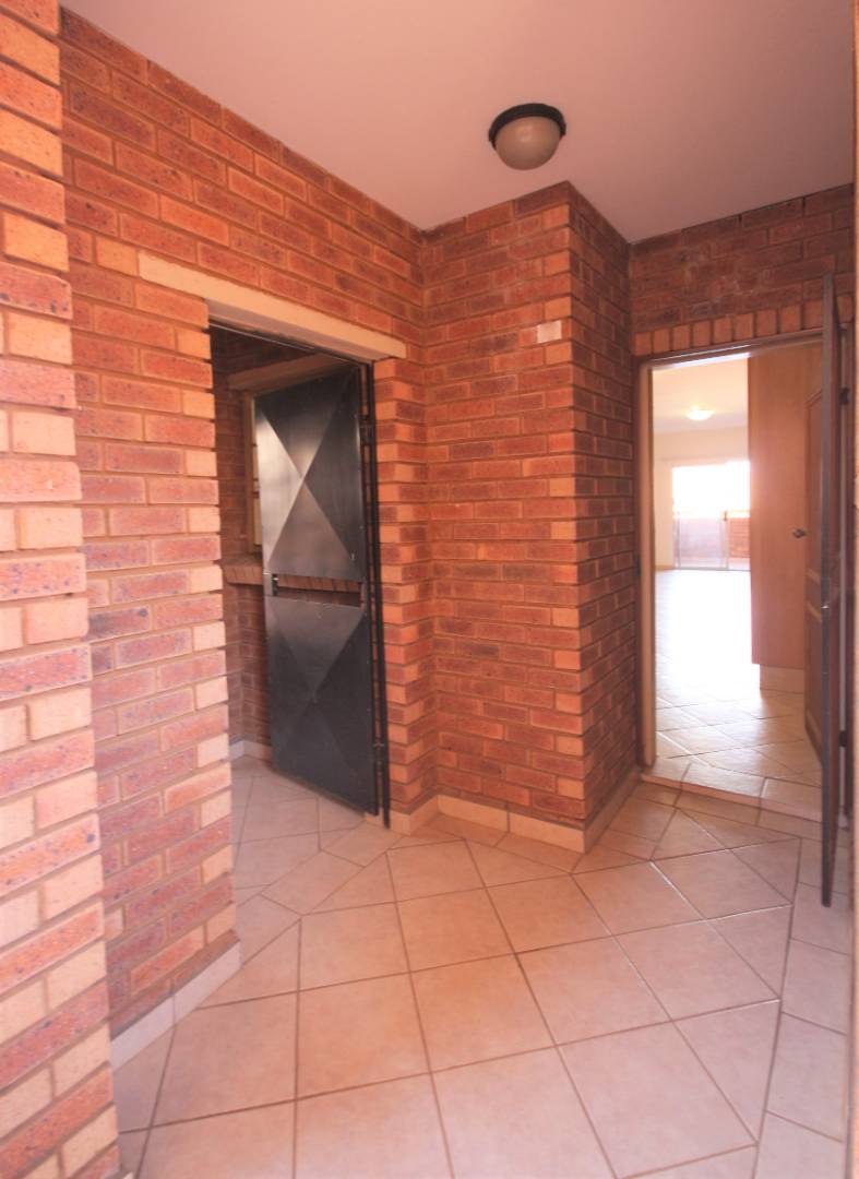 To Let 2 Bedroom Property for Rent in Hazeldean Gauteng