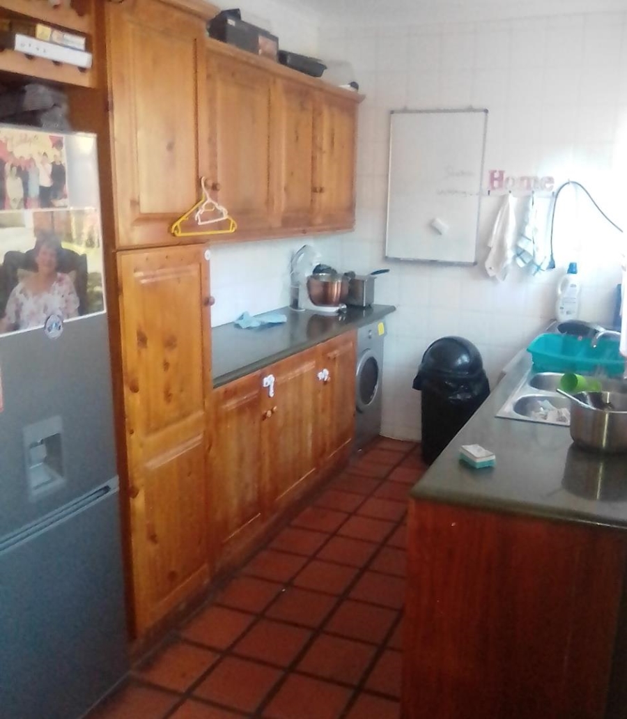 To Let 4 Bedroom Property for Rent in Magalieskruin Gauteng