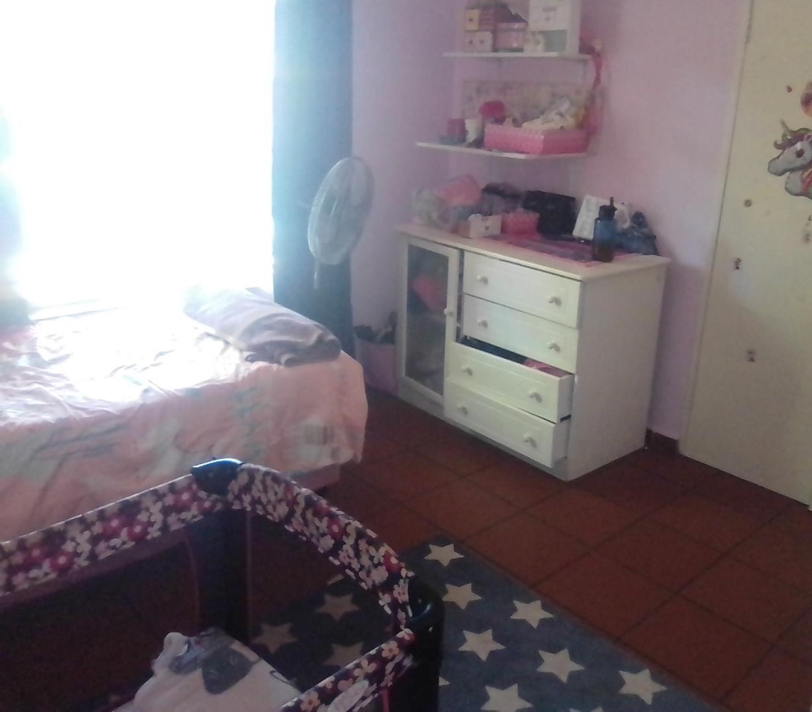 To Let 4 Bedroom Property for Rent in Magalieskruin Gauteng