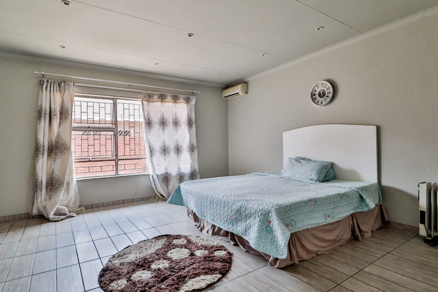 4 Bedroom Property for Sale in Bakerton Gauteng