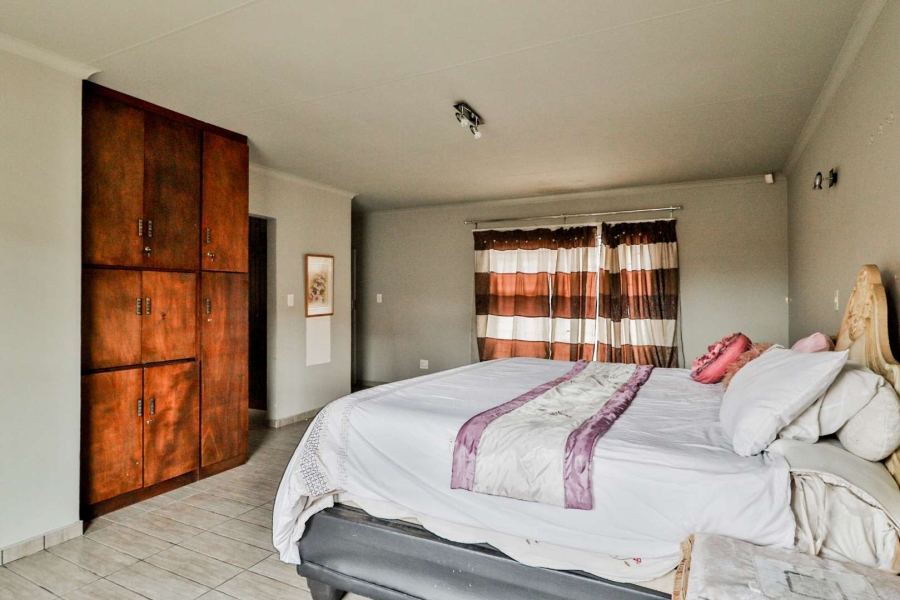 4 Bedroom Property for Sale in Bakerton Gauteng