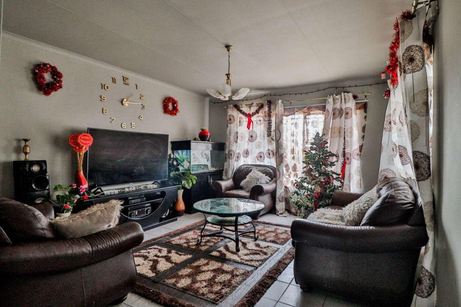 4 Bedroom Property for Sale in Bakerton Gauteng