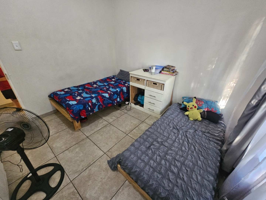 To Let 3 Bedroom Property for Rent in Mountain View Gauteng