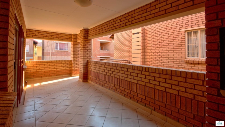 2 Bedroom Property for Sale in Hazeldean Gauteng