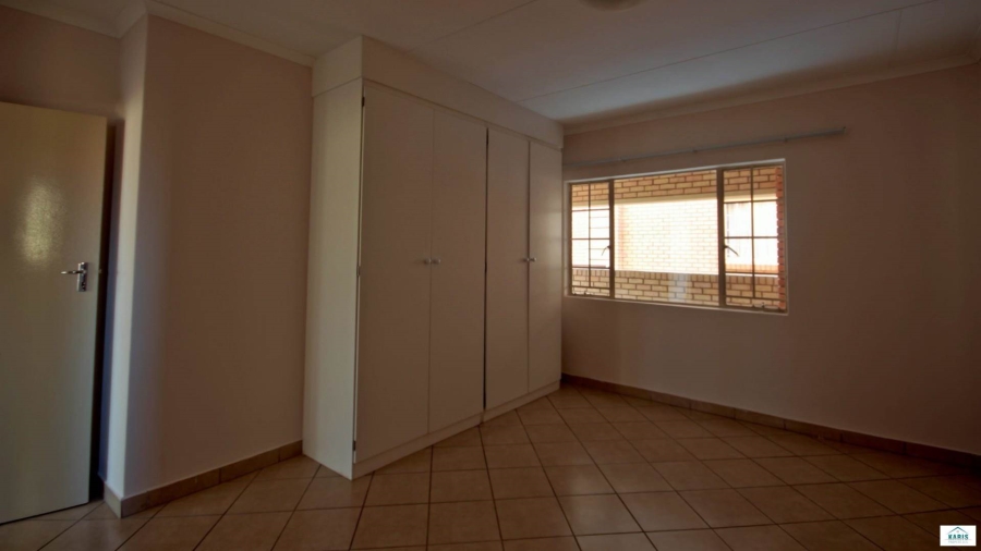 2 Bedroom Property for Sale in Hazeldean Gauteng