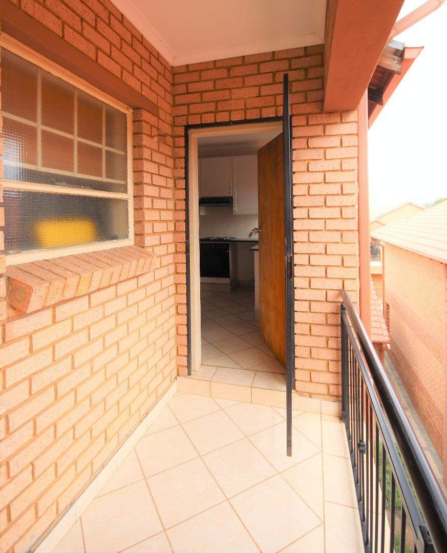 To Let 2 Bedroom Property for Rent in Hazeldean Gauteng