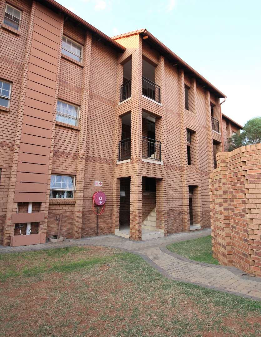 To Let 2 Bedroom Property for Rent in Hazeldean Gauteng
