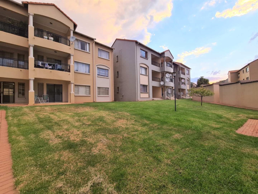 To Let 2 Bedroom Property for Rent in Hazeldean Gauteng