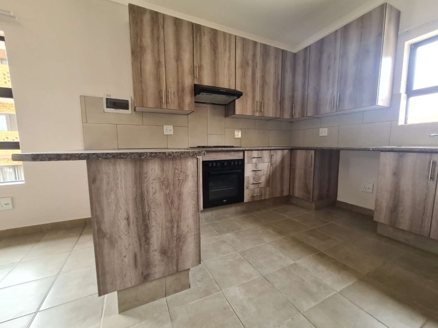 To Let 2 Bedroom Property for Rent in Wierdapark Gauteng