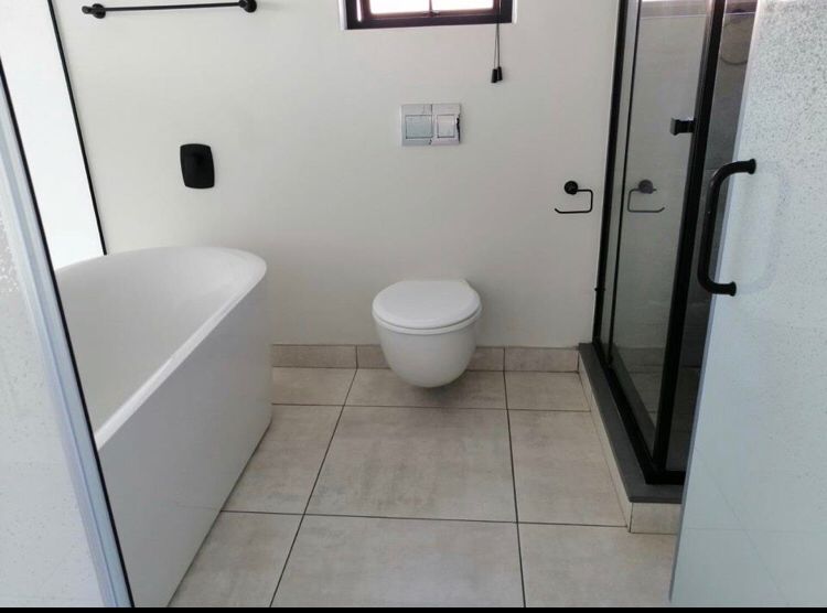 To Let 2 Bedroom Property for Rent in The Polofields Gauteng
