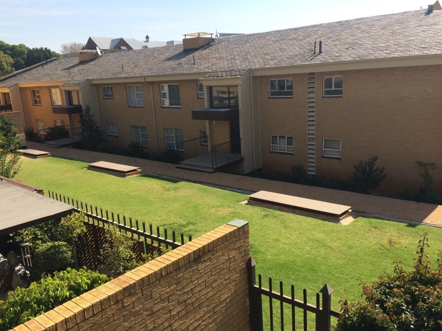To Let 3 Bedroom Property for Rent in Illovo Gauteng