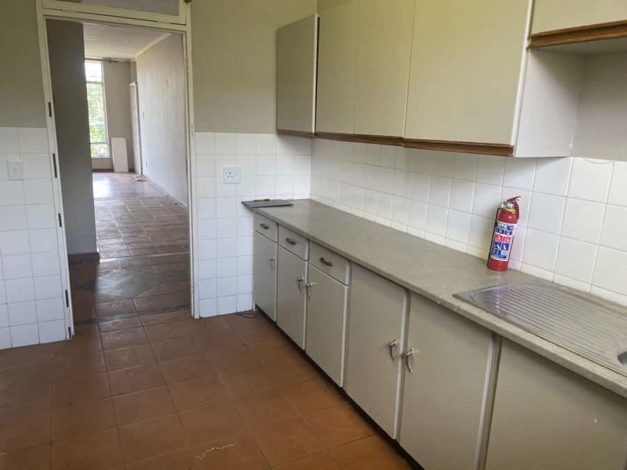 To Let 3 Bedroom Property for Rent in Illovo Gauteng