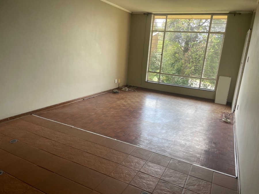 To Let 3 Bedroom Property for Rent in Illovo Gauteng