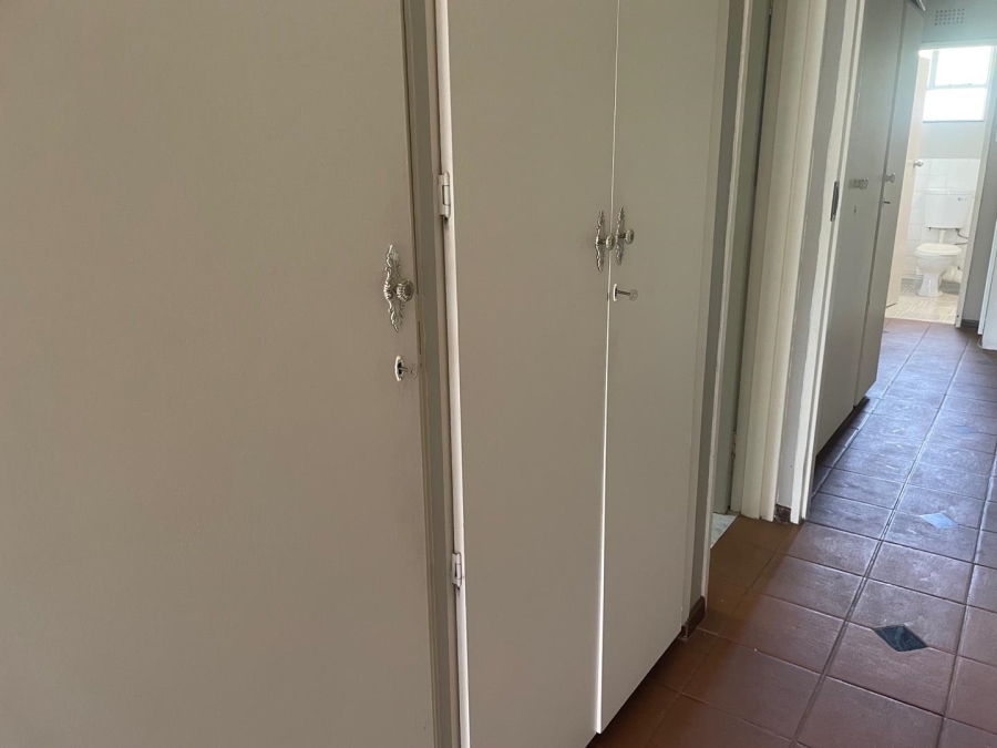To Let 3 Bedroom Property for Rent in Illovo Gauteng