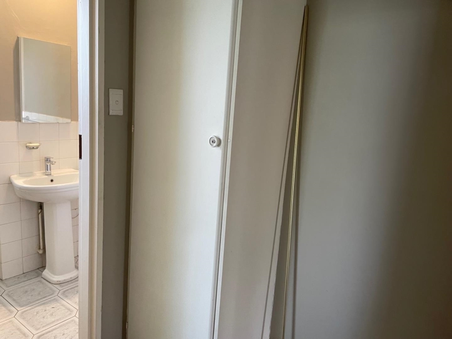 To Let 3 Bedroom Property for Rent in Illovo Gauteng