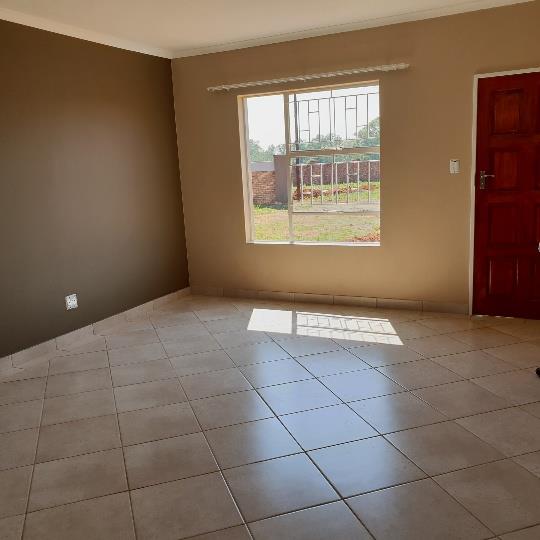 To Let 2 Bedroom Property for Rent in Kookrus Gauteng
