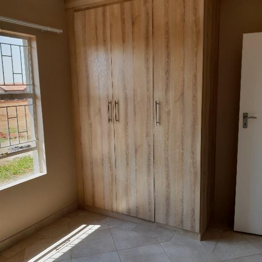 To Let 2 Bedroom Property for Rent in Kookrus Gauteng