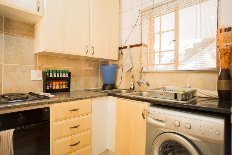 To Let 2 Bedroom Property for Rent in Mooikloof Ridge Gauteng