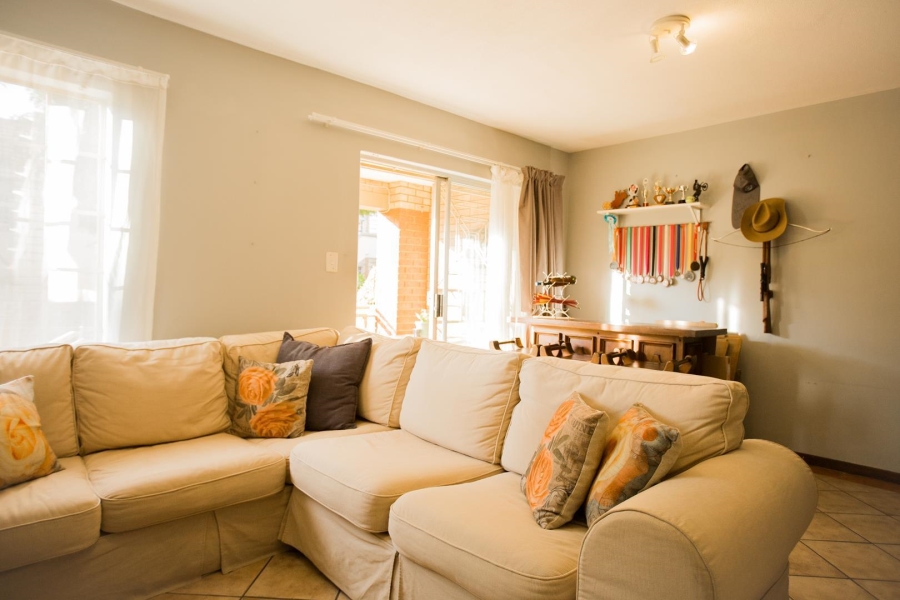 To Let 2 Bedroom Property for Rent in Mooikloof Ridge Gauteng