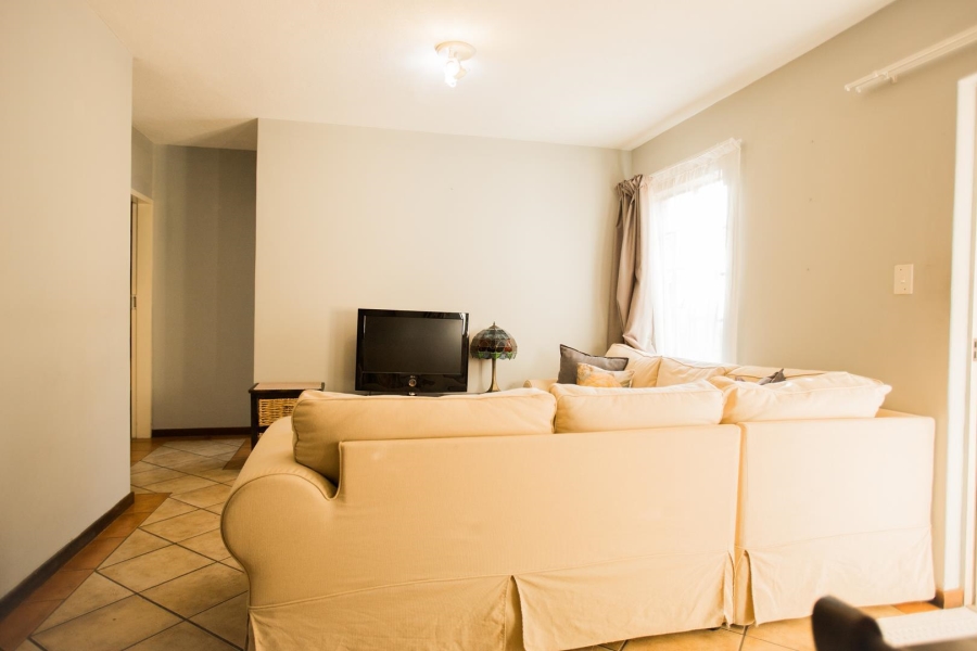 To Let 2 Bedroom Property for Rent in Mooikloof Ridge Gauteng