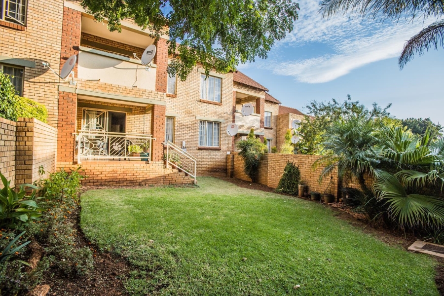To Let 2 Bedroom Property for Rent in Mooikloof Ridge Gauteng