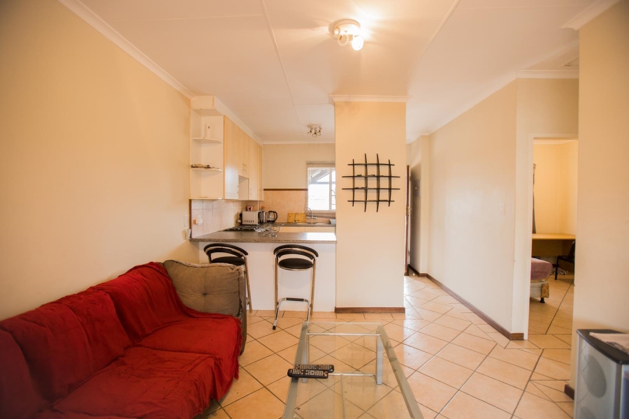To Let 2 Bedroom Property for Rent in Mooikloof Ridge Gauteng