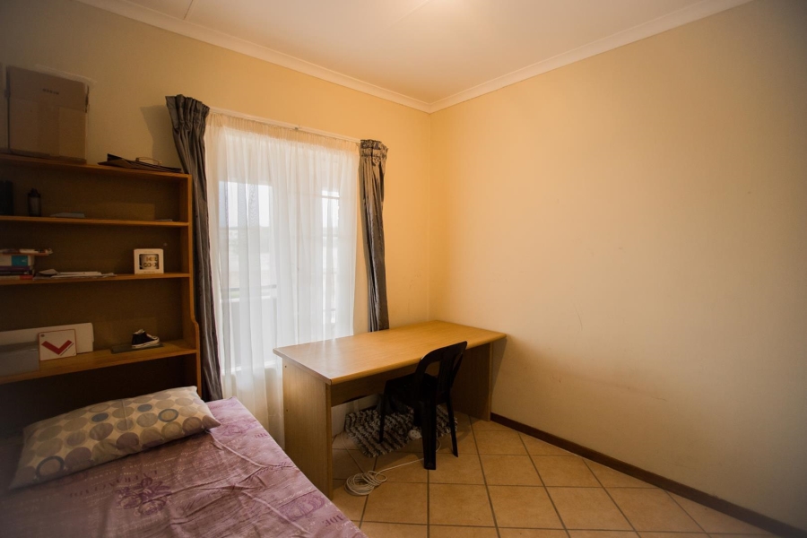 To Let 2 Bedroom Property for Rent in Mooikloof Ridge Gauteng