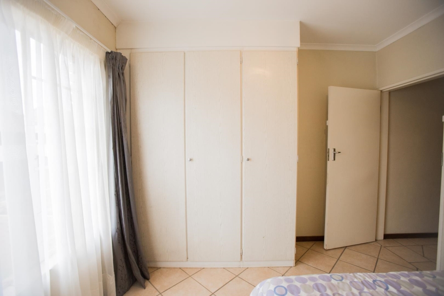 To Let 2 Bedroom Property for Rent in Mooikloof Ridge Gauteng