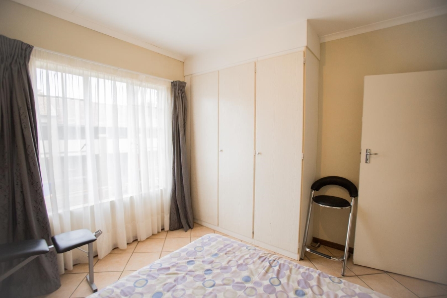 To Let 2 Bedroom Property for Rent in Mooikloof Ridge Gauteng
