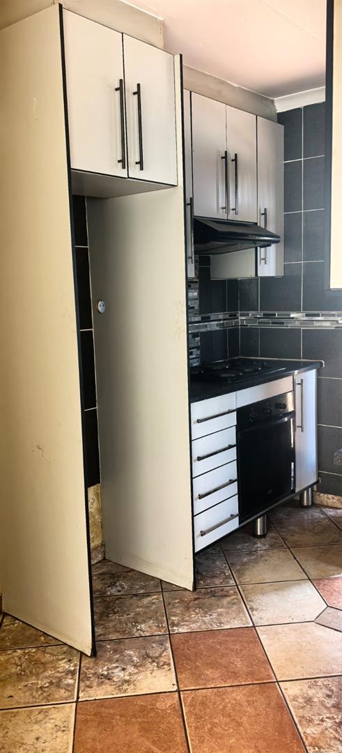 To Let 3 Bedroom Property for Rent in Soshanguve VV Gauteng