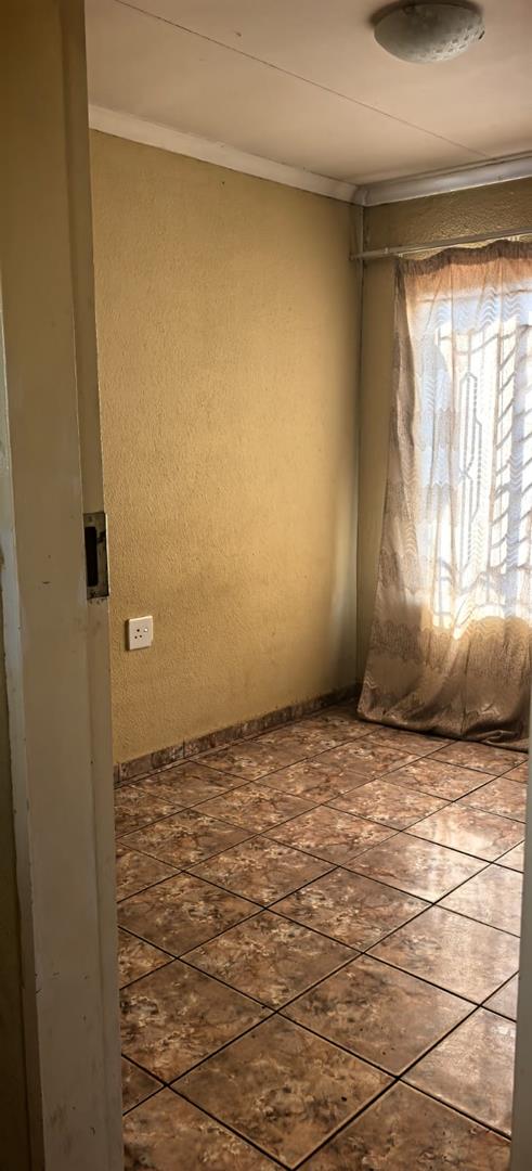 To Let 3 Bedroom Property for Rent in Soshanguve VV Gauteng