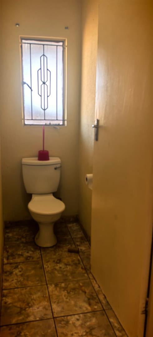 To Let 3 Bedroom Property for Rent in Soshanguve VV Gauteng