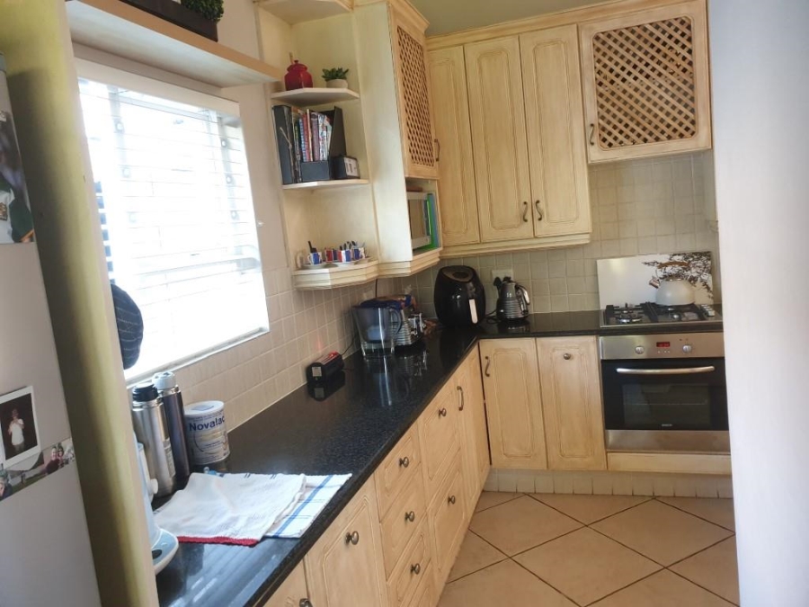 To Let 4 Bedroom Property for Rent in Atholl Gauteng