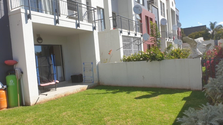 To Let 2 Bedroom Property for Rent in Ferndale Gauteng